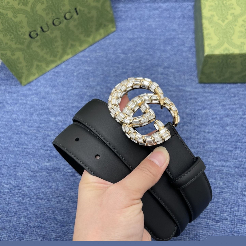 G*u*i belts